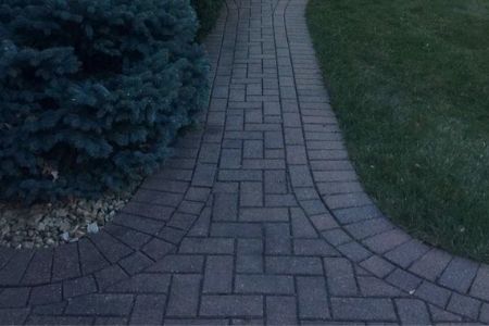 Hardscape Installer